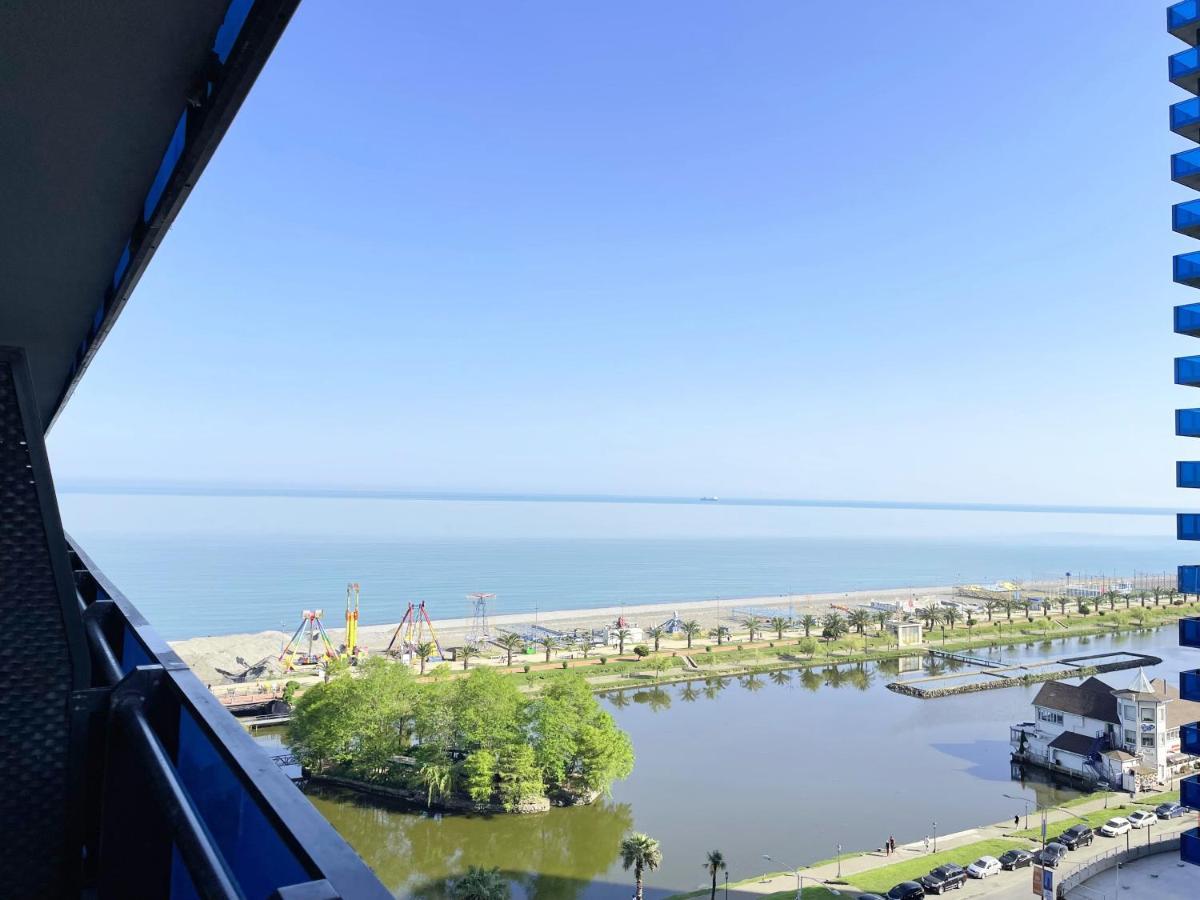 Orbi City Sea View Batumi Exterior photo