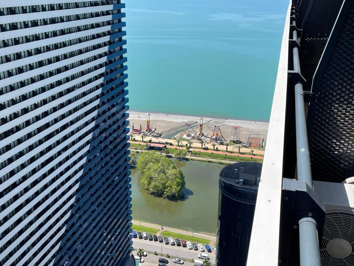 Orbi City Sea View Batumi Exterior photo
