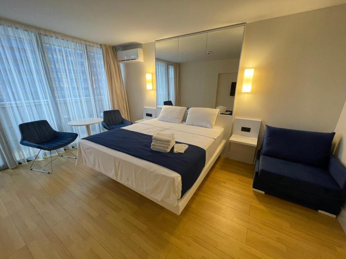 Orbi City Sea View Batumi Exterior photo