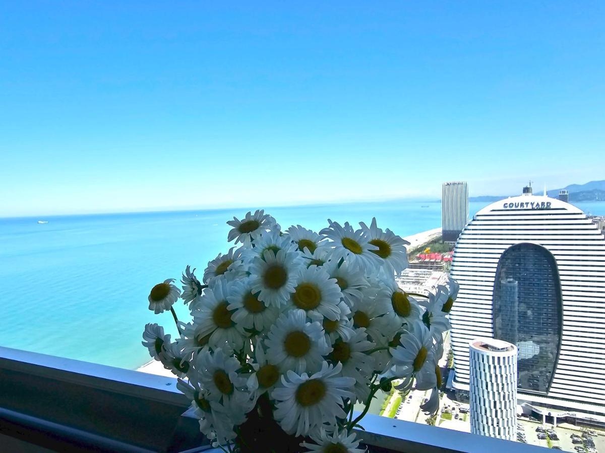 Orbi City Sea View Batumi Exterior photo